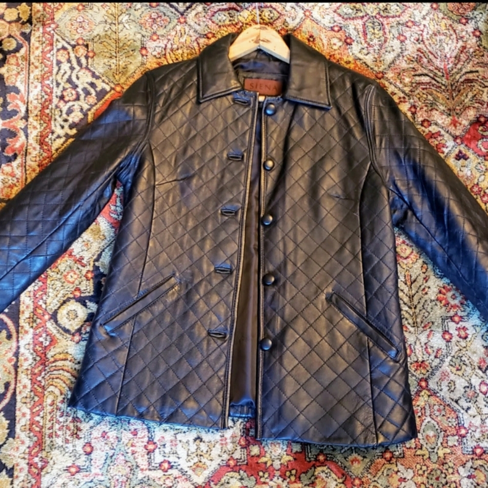 Siena, size 4, black, leather, coat, like new